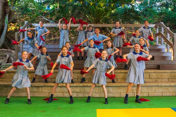 St Anthony's Catholic Primary School Clovelly Dance